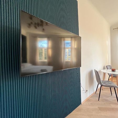 Apartment Schoenbrunn Near Metro Виена Екстериор снимка