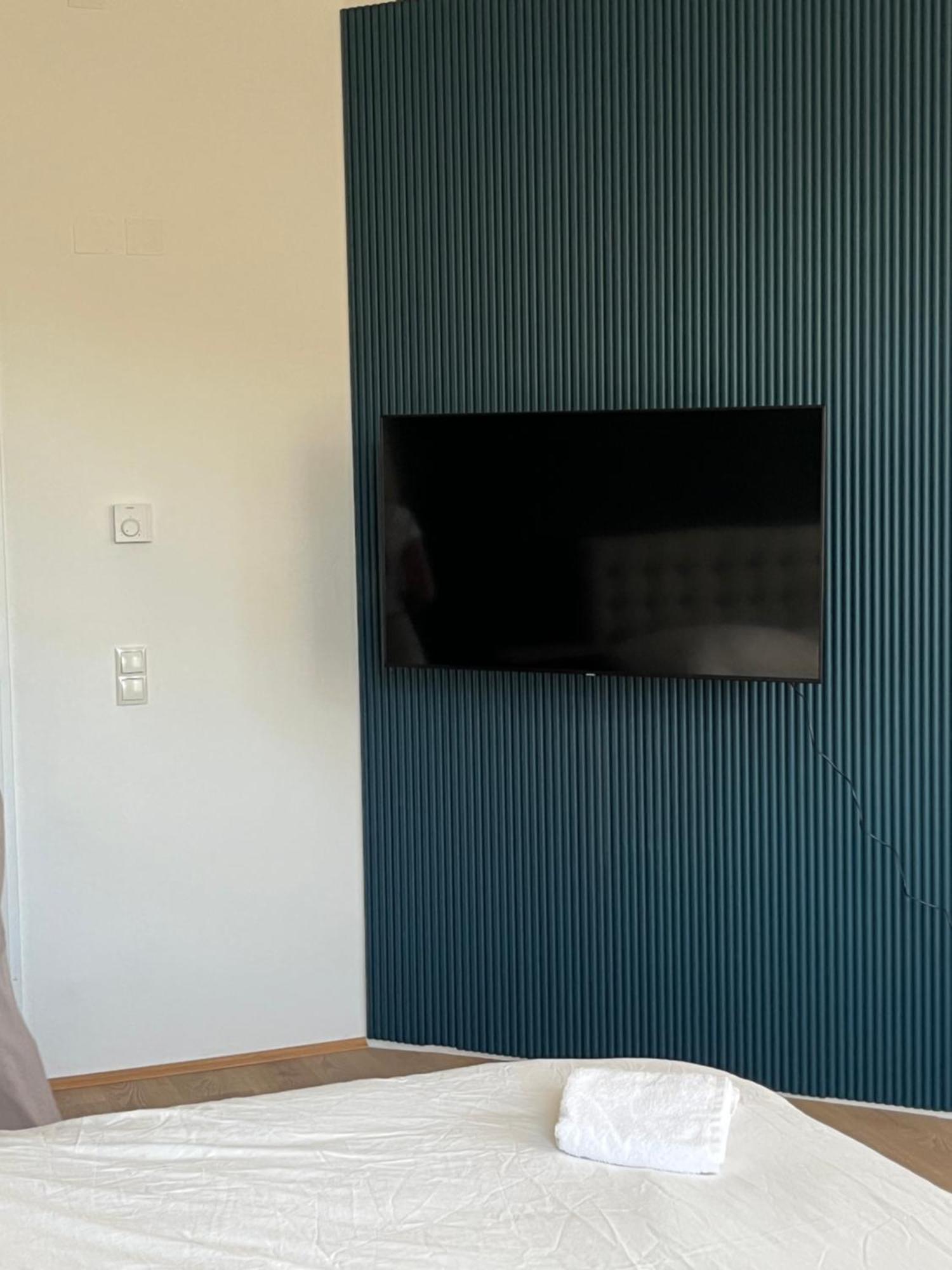 Apartment Schoenbrunn Near Metro Виена Екстериор снимка