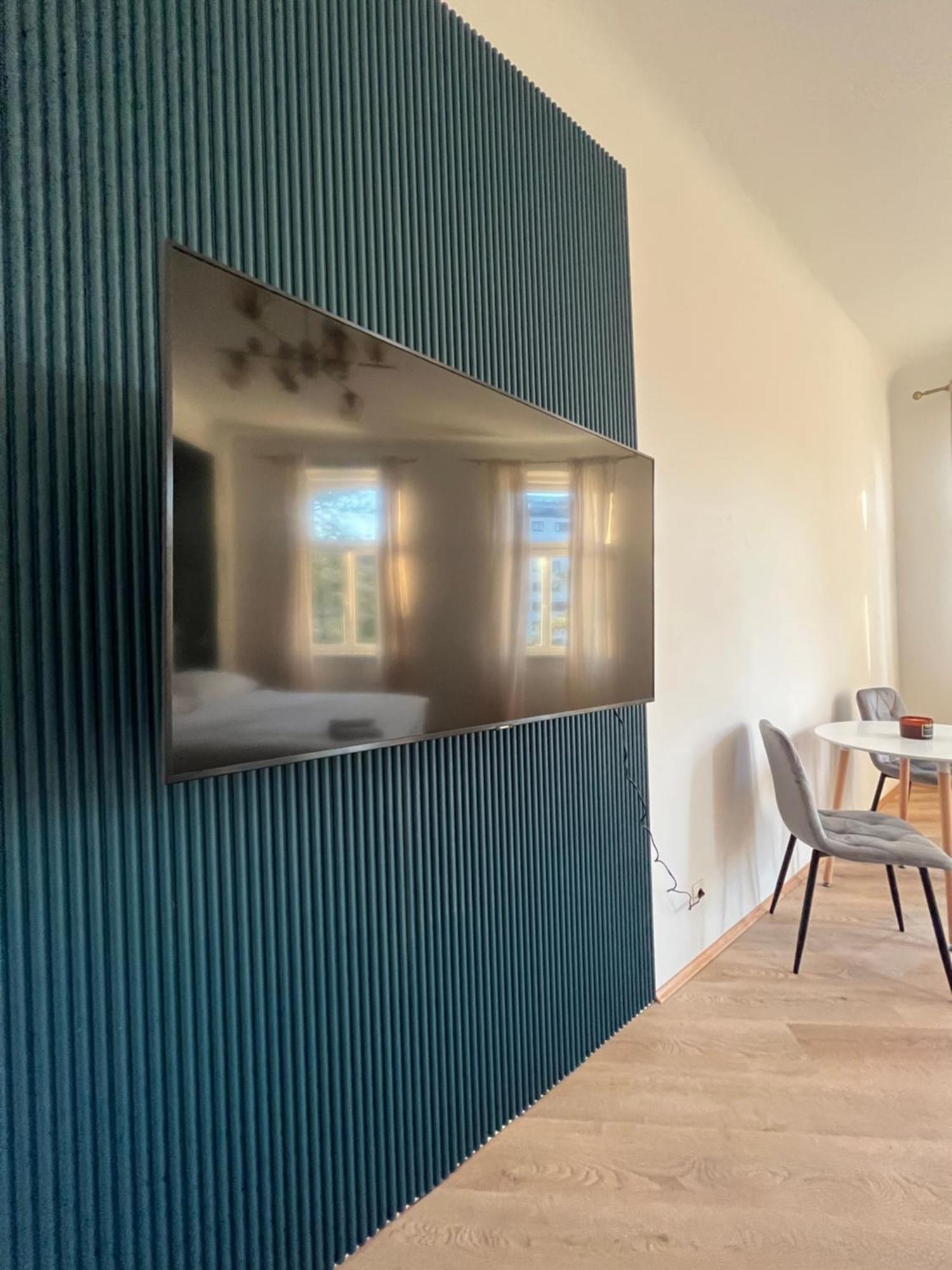 Apartment Schoenbrunn Near Metro Виена Екстериор снимка