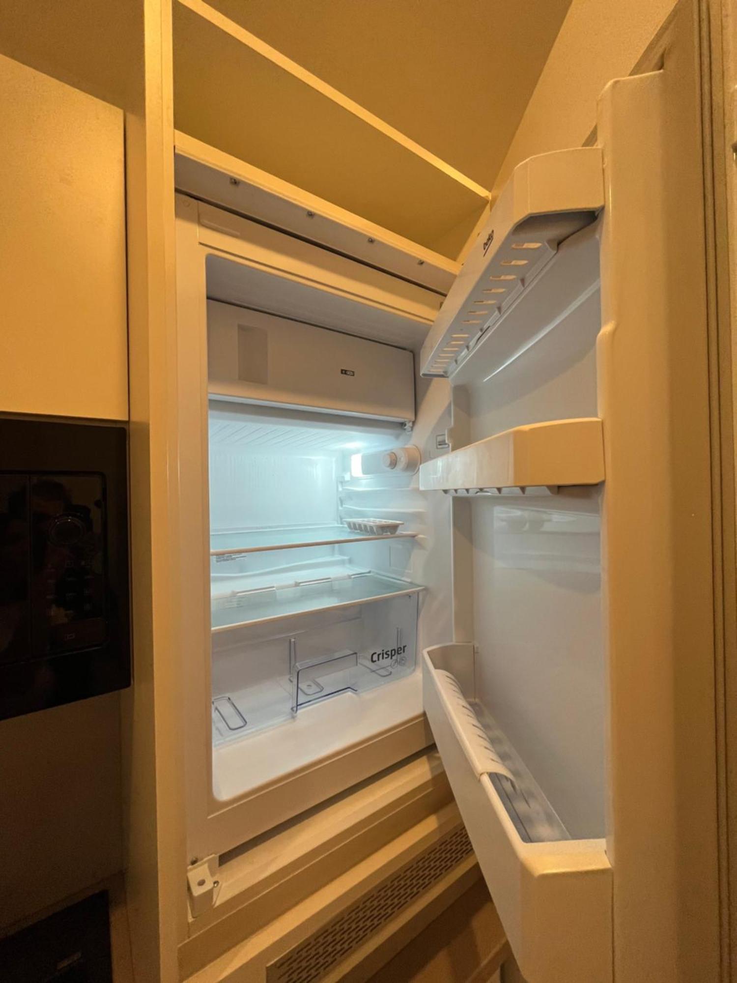 Apartment Schoenbrunn Near Metro Виена Екстериор снимка
